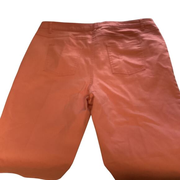 Woman Within Coral Clam Diggers, Shorts 20WP - Picture 8 of 10